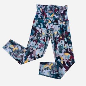 SPANX Booty Boost Active Painted Camo Pink Multi Active Printed ⅞ Leggings Small